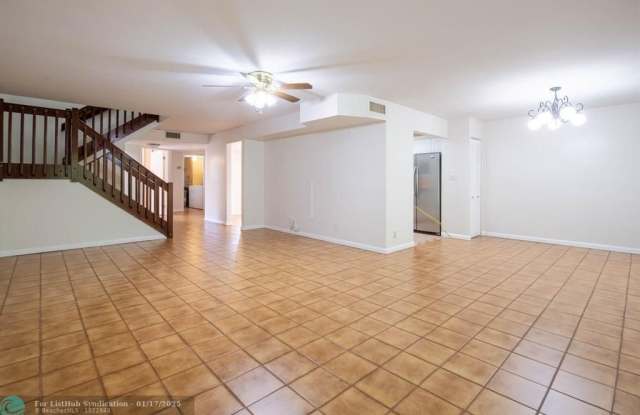 9713 N New River Canal Rd