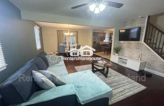 8203 Watersedge Road