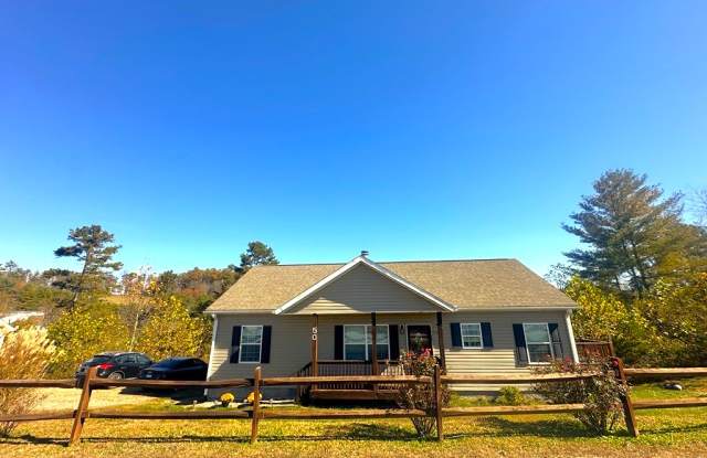 Photo of 50 Indian Paintbrush Lane