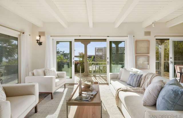 126 7th St., Del Mar