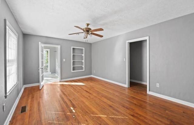 694 Campbell Circle