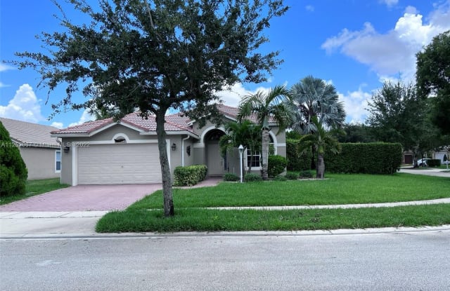 1603 NW 143rd Way - 1603 Northwest 143rd Way, Pembroke Pines, FL 33028