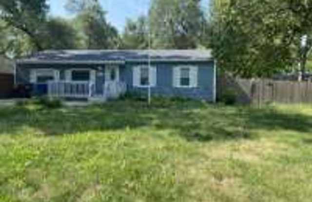 2005 Maple Lane