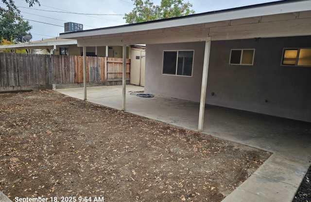 4347 W. Monte Vista Ave.