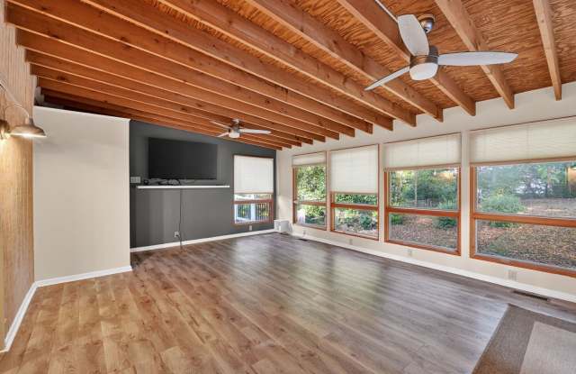 Charming 3BR House in Decatur