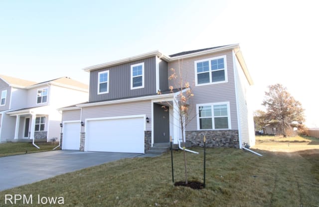 2911 NW Woodbury Drive - 2911 NW Woodbury Dr, Ankeny, IA 50023