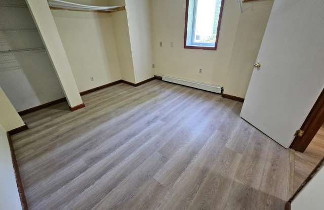 Photo of 10 Mountain View Blvd