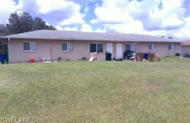 1118 Gordon AVE S - 1118 Gordon Ave S, Lehigh Acres, FL 33973