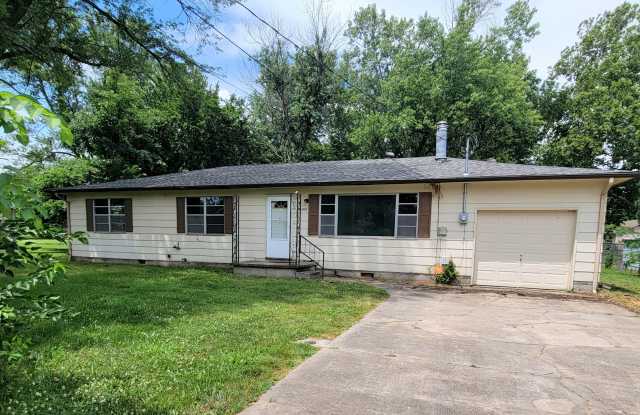 2404 Iron Gates Road