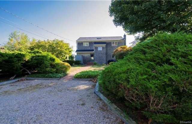 86 East Shore Avenue