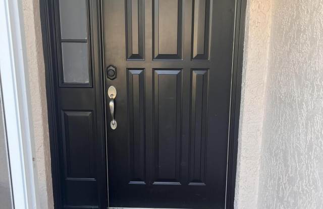 612 John Thomas Avenue