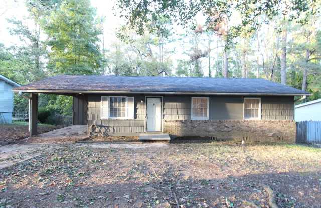 Photo of Great House with Fresh New Updates!! Better Hurry!!