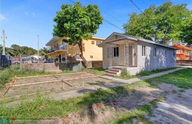 151 NE 77th St