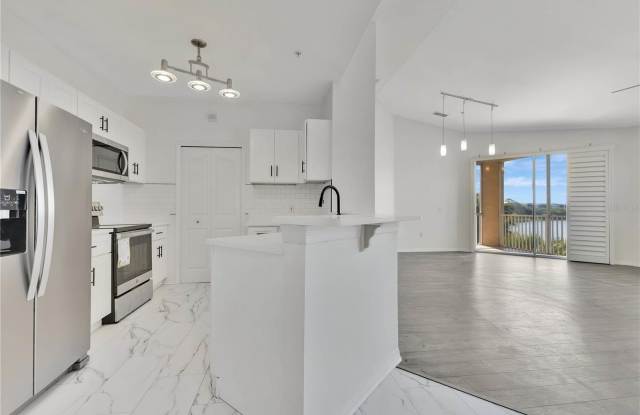 1440 LAKE SHADOW CIRCLE