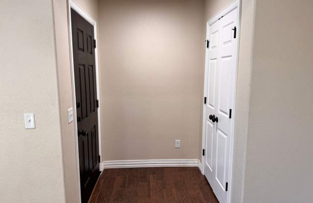 2947 Cunningham Drive - 1