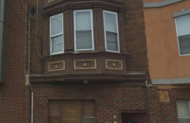 1018 S 5TH STREET - 1018 S 5th St, Philadelphia, PA 19147