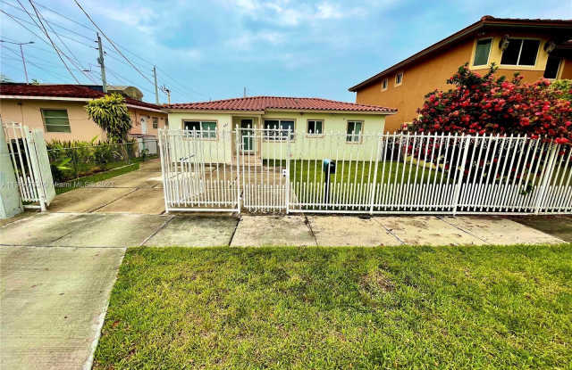 881 NW 20th Ct - 881 Northwest 20th Court, Miami, FL 33125