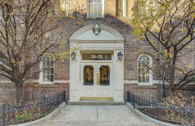 7915 35th Avenue unit: 5A