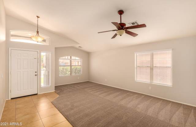 11455 E PETERSON Avenue