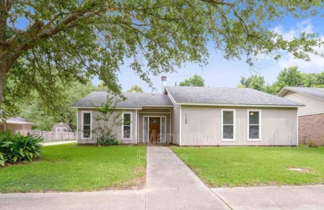 1148 Brookhollow Dr. - 1148 Brookhollow Drive, Village St. George, LA 70810