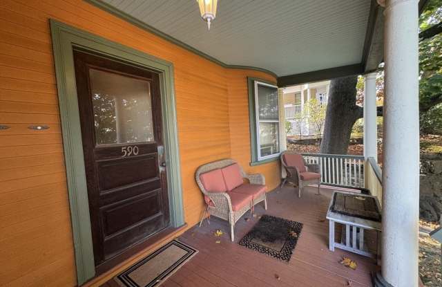 Photo of 590 Cambridge St.