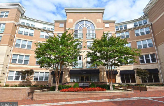 12000 MARKET ST #142 - 12000 Market St, Reston, VA 20190