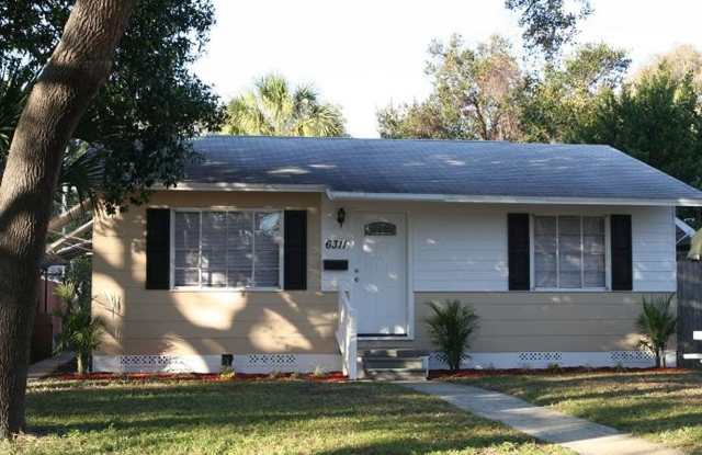 Photo of Two Bedroom House with carport