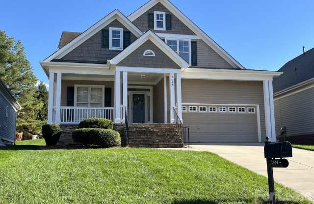 3044 Parker Green Trail