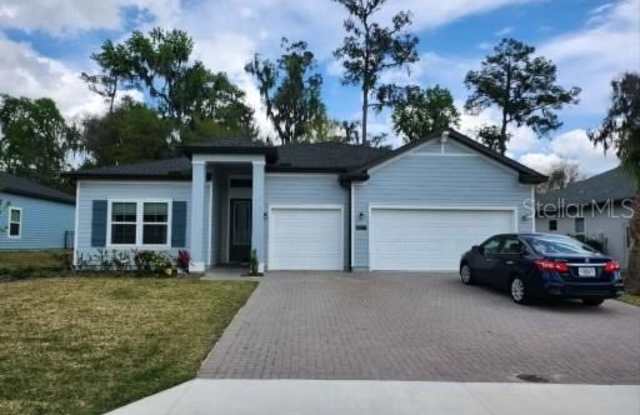 1427 SE 42ND ROAD