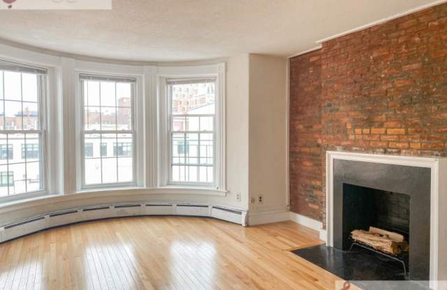 23 Saint Stephen St.