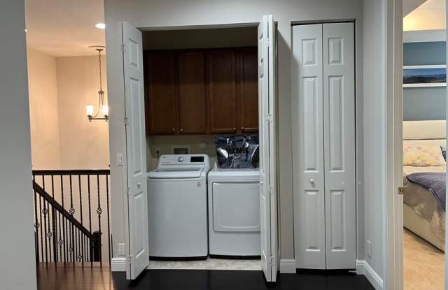 4137 Darlington Street