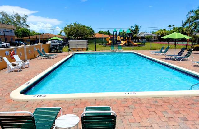 Photo of Pompano Palms Apartments