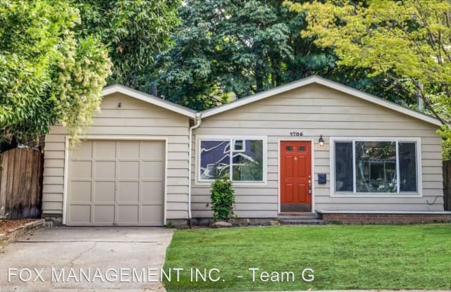 1706 SE 35th Place - 1706 Southeast 35th Place, Portland, OR 97214