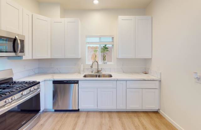 Photo of 6223 Hobart St.