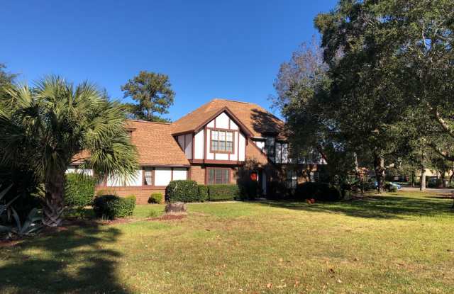 POOL HOME in Bluewater Bay Area!!! - 20 Newcastle Court, Okaloosa County, FL 32578