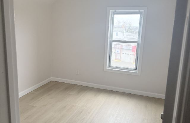 Photo of 192 Last St