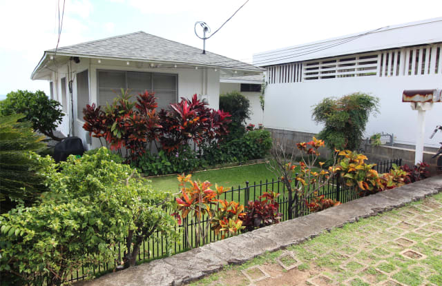 3791 Anuhea Street - 2 - 3791 Anuhea Street, Honolulu, HI 96816