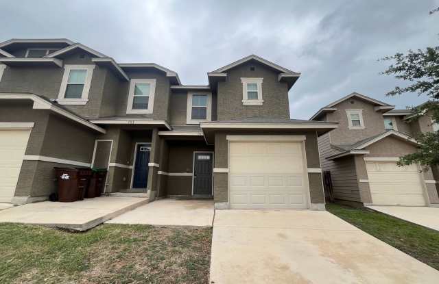 Photo of 7113 Micayla Cove #104, San Antonio, TX. 78244