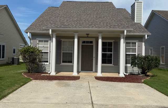 Beautiful 3BR/2BA Garden Home in Beaver Creek – Odenville