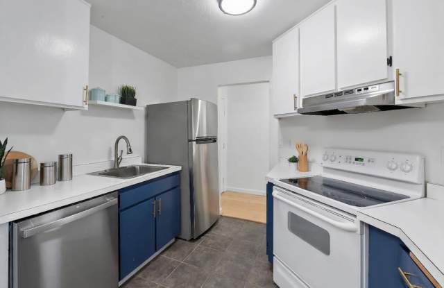 Photo of 1551 Southgate Ave