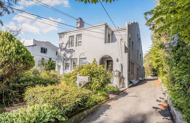 158 Old Mamaroneck Road