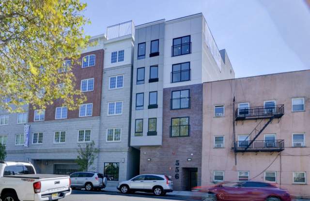 556 Market Street