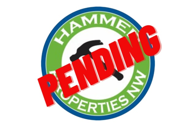 PRELEASING: 5 bdrm/3 bath on High Street!