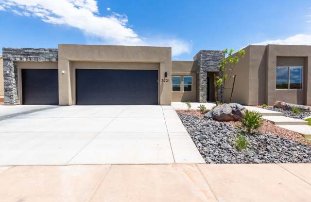 3201 S Sandstone Dr - 3201 S Sand Stone Dr, Hurricane, UT 84737