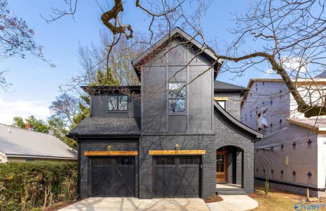 1615 Oshaughnessy Avenue