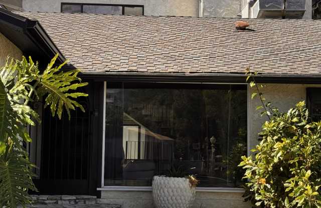 5183 Topanga Canyon Blvd