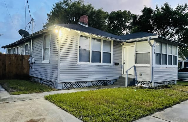 318 W 16TH ST - 318 West 16th Street, Jacksonville, FL 32206