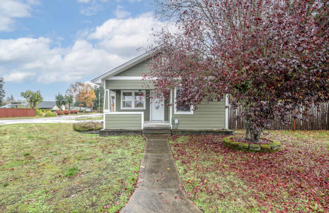 Photo of 117 Mosman Avenue Southwest