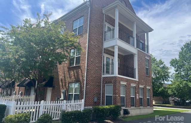 8728 Arbor Creek Drive unit: B