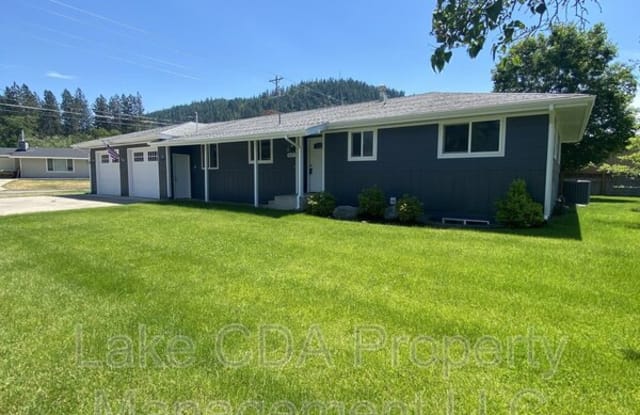 1620 E Gilbert Ave - 1620 East Gilbert Avenue, Coeur d'Alene, ID 83815